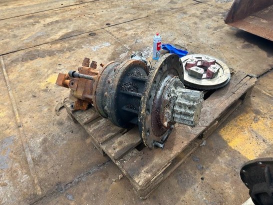 CAT 323 swing motor 515-6105 378-9516 36 2018 2 image 5