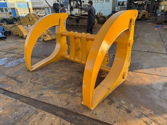 CAT 966 log forks clamp 261 2024 2 image 6