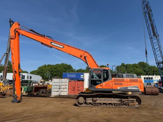 Doosan dx300lc-5 (18m long reach ) Doosan dx300lc-5 (18m long reach ) 2017 2