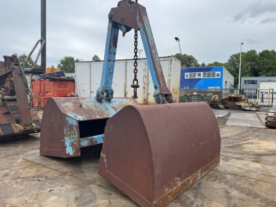 grapple 5000liter Grapple 5000liter 2 image 16