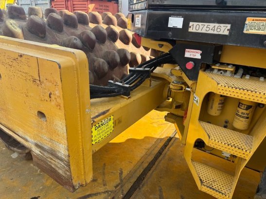 CAT CP 76 CP 76 2011 2 image 36