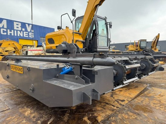 28dredging dredg7.5 ( unused ) amphibious excavato 28dredging dredg7.5 ( unused ) amphibious excavato 2024 1 Crawler Excav...