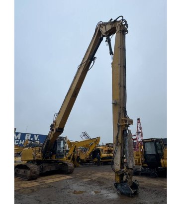 CAT 352 FL UHD 30m boom incl normal boom 352 FL UHD 30m boom incl normal boom 2015 2 Crawler Excavators image 24