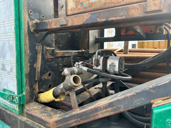 Volvo terberg fm1350 water well drill 500m mudpump terberg fm1350 water well drill 500m mudpump 2000 2 image 10