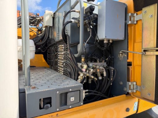 Liebherr A 316 ( engcon rotortilt ) 6665 2002 2 Wheeled Excavators image 10