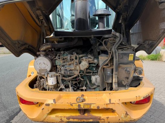 Volvo L 30 GS L 30 GS 2015 2 Wheel Loaders image 11
