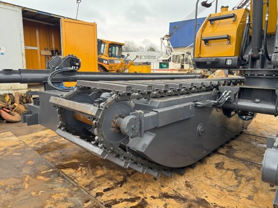 28dredging dredg7.5 ( unused )amphibious excavator 28dredging dredg7.5 ( unused )amphibious excavator 2025 1 Crawler Excav...
