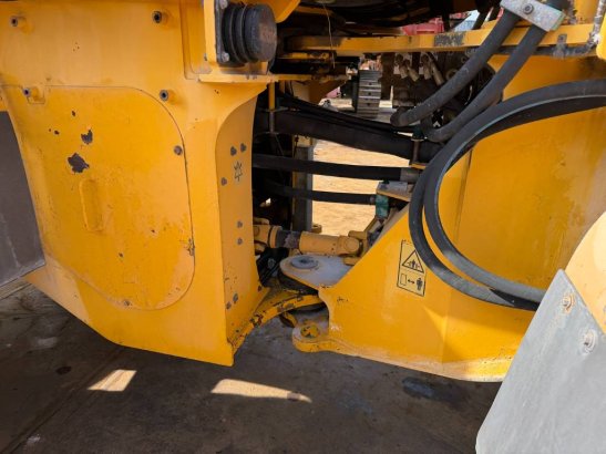 Volvo L 90 E L 90 E 2006 2 Wheel Loaders image 11