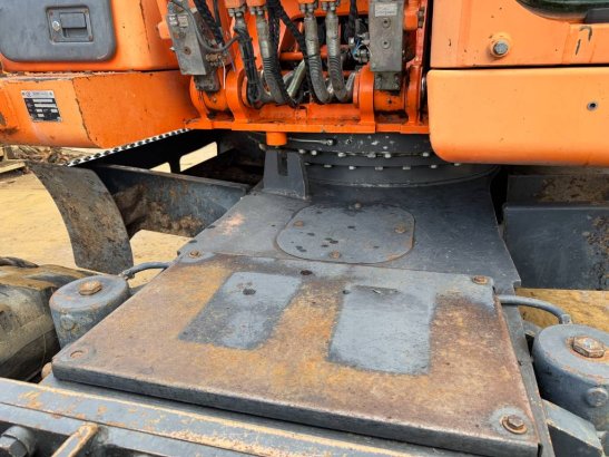 Doosan DX 210 W Doosan DX 210 W 2008 2 Wheeled Excavators image 11
