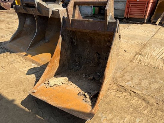 Volvo EC300EL trimble gcs900 engcon rotortilt 3x bucke EC300EL trimble gcs900 engcon rotortilt 3x bucke 2015 2 Crawler Exc...
