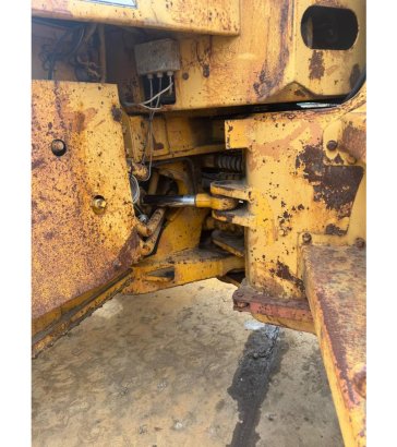 CAT 966 C 261 1980 2 Wheel Loaders image 13