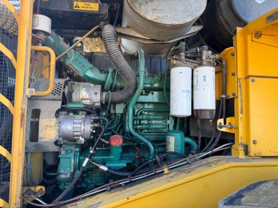 Volvo L 220 F L 220 F 2008 2 Wheel Loaders image 13