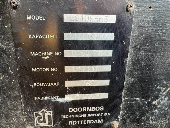 Sumitomo ls108rh5 ( 32m boom 12m jib ) Sumitomo ls108rh5 ( 32m boom 12m jib ) 1987 2 Crawler Cranes image 14