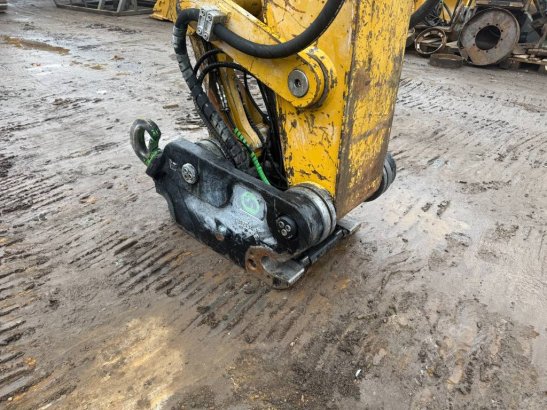 CAT 352 FL UHD 30m boom incl normal boom 352 FL UHD 30m boom incl normal boom 2015 2 Crawler Excavators image 28