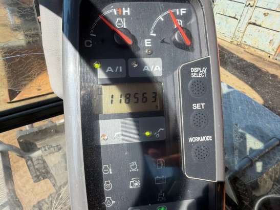 Hitachi ZX 130 W ZX 130 W 2006 2 Wheeled Excavators image 14