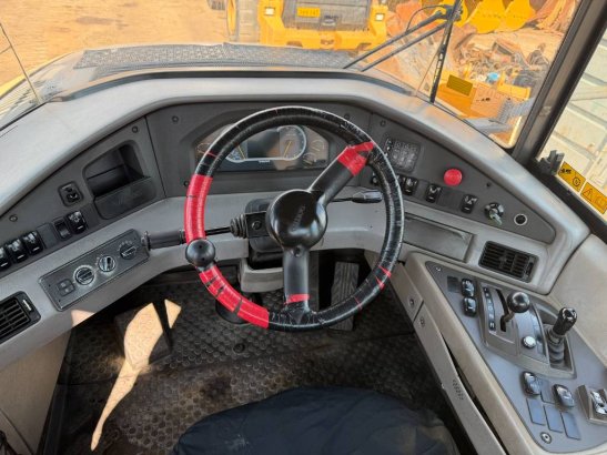 Volvo A 35 F A 35 F 2011 2 Articulated Dump Trucks image 15