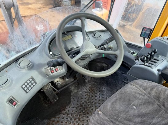 Volvo L 90 E L 90 E 2006 2 Wheel Loaders image 15