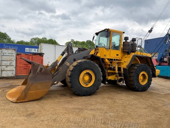 Volvo L 220 E L 220 E 2001 2 Wheel Loaders