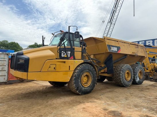 CAT 740 B 740 B 2013 2 Articulated Dump Trucks image 2