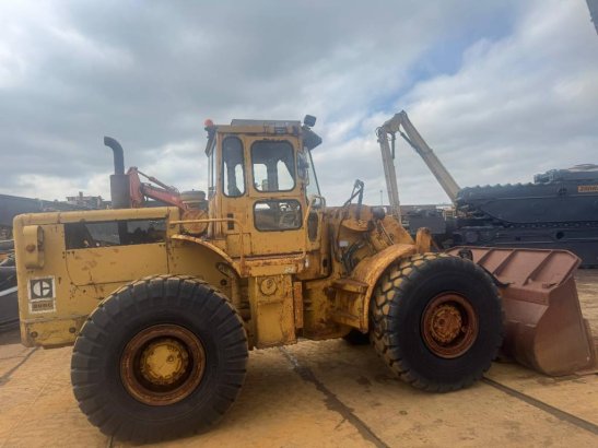CAT 966 C 261 1980 2 Wheel Loaders image 2