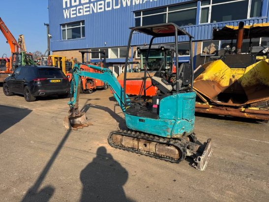 Komatsu PC 16 R-3HS PC 16 R-3HS 2017 2 image 35