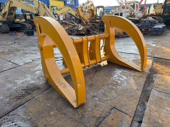 CAT 966 log forks clamp 261 2024 2 image 8