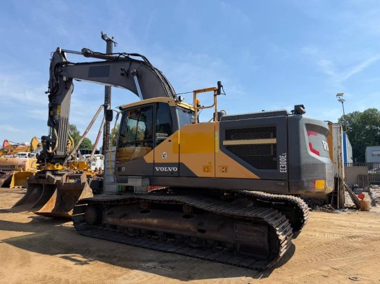 Volvo EC300EL trimble gcs900 engcon rotortilt 3x bucke EC300EL trimble gcs900 engcon rotortilt 3x bucke 2015 2 Crawler Exc...