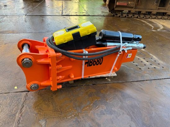 HB 680 hammer 4.5/6 ton HB 680 hammer 4.5/6 ton 2025 2 image 15