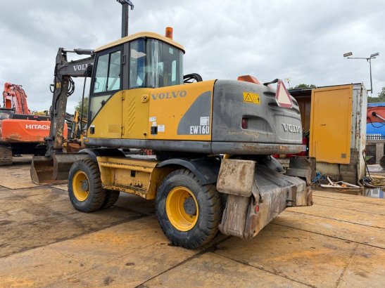 Volvo EW 160 EW 160 2001 2 Wheeled Excavators image 3