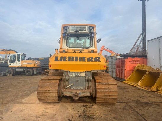 Liebherr PR 734 LGP 1128 2011 2 Dozers image 4