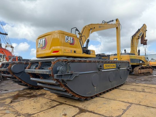 CAT 320 swampbuggy amphibious bigfloat 33 2025 2 Crawler Excavators image 4