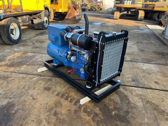 Ricardo 50kva (40kw) generator 3 phase 50hz 400v unused Ricardo 50kva (40kw) generator 3 phase 50hz 400v unused 2022 2 Gen...