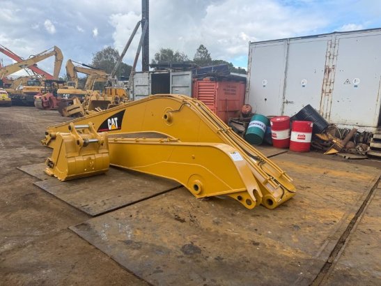 CAT 320FL LONG REACH BOOM 15M 33 2026 2 image 3