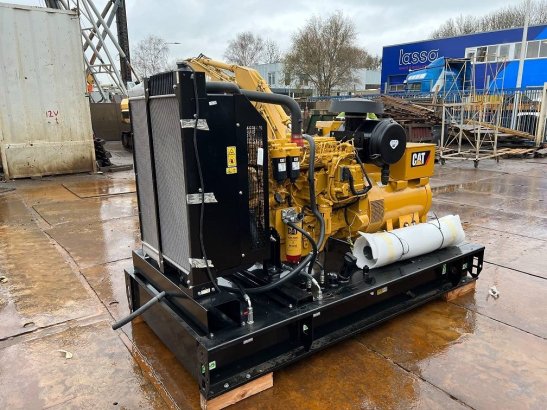 CAT DE 200 E3 200 kva 160kw 10 units availble UNUSED DE 200 E3 200 kva 160kw 10 units availble UNUSED 2 Generators image 5