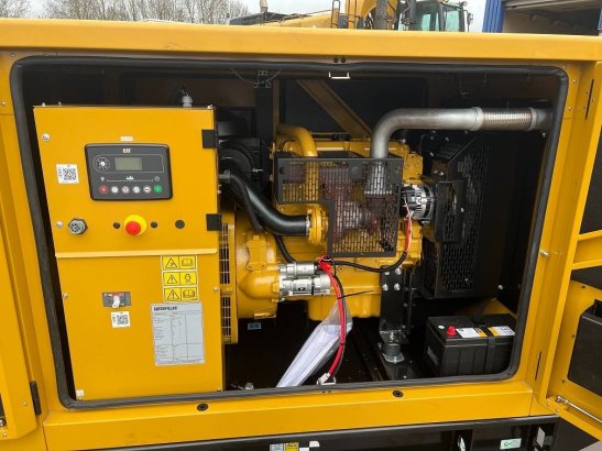 CAT DE 88 E0 (80KVA 64KW) new unused DE 88 E0 (80KVA 64KW) new unused 2022 2 Generators image 10