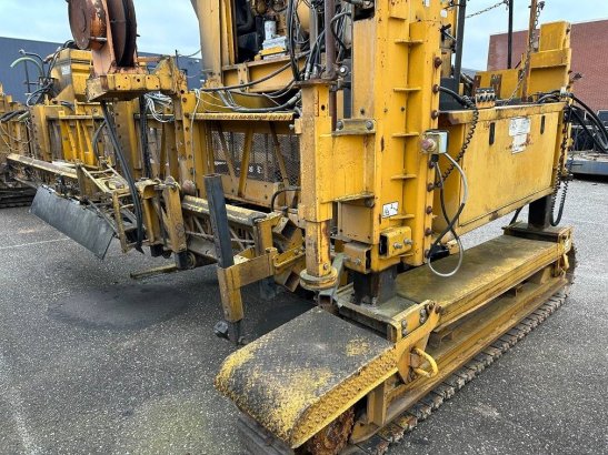 Gomaco TC 600 GOMACO TC 600 2010 2 Asphalt pavers image 26