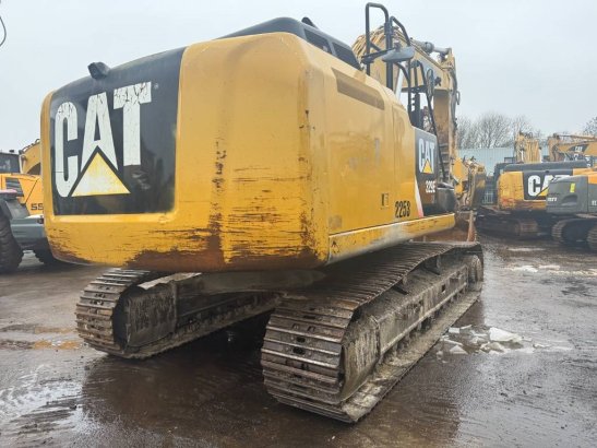 CAT 329 EL 41 2012 2 Crawler Excavators image 19