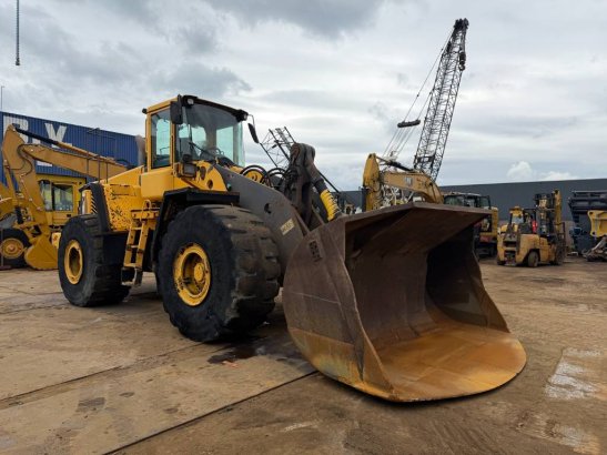 Volvo L 220 E L 220 E 2001 2 Wheel Loaders image 17