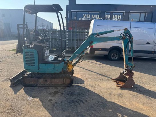 Komatsu PC 16 R-3HS PC 16 R-3HS 2017 2 image 2