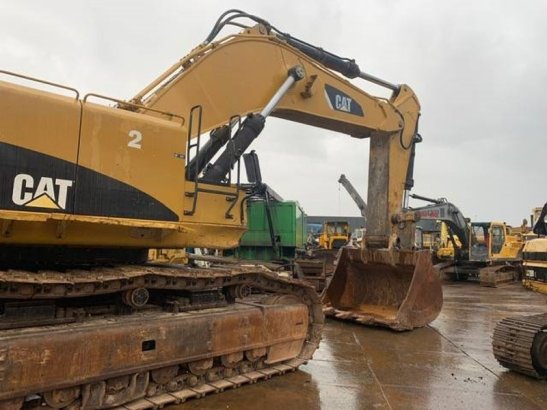 CAT 385 C L 385CL 385 C L 385CL 2010 2 Crawler Excavators image 32