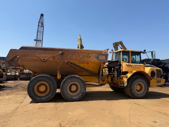 Volvo A 30 E A 30 E 2010 2 Articulated Dump Trucks image 6