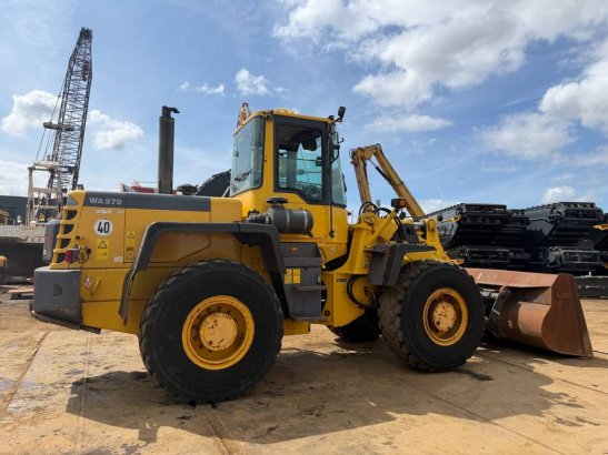 Komatsu WA 270-3 848 2003 2 Wheel Loaders image 6