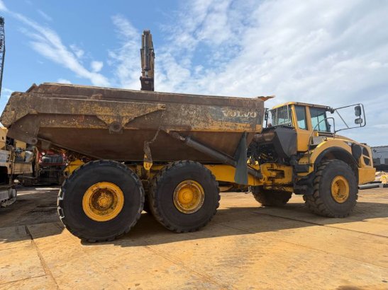 Volvo A 35 F A 35 F 2011 2 Articulated Dump Trucks image 6