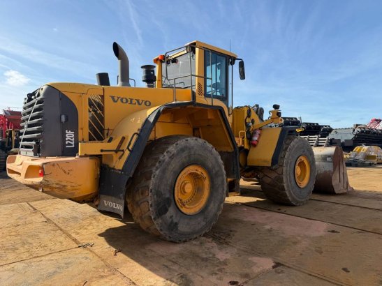 Volvo L 220 F L 220 F 2008 2 Wheel Loaders image 6