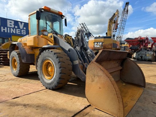 Volvo L 90 E L 90 E 2006 2 Wheel Loaders image 6