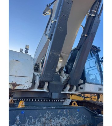 Liebherr R 9150 B R 9150 B 2019 2 Crawler Excavators image 6