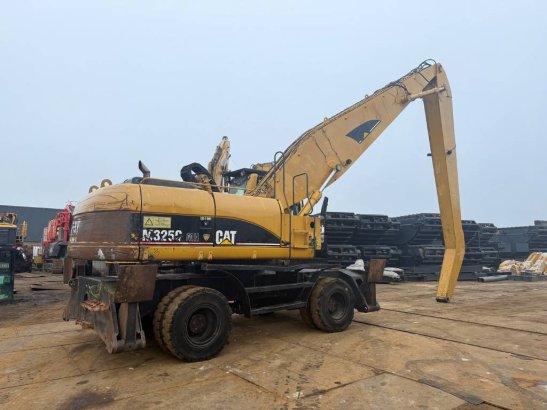 CAT M 325 C MH 38 2005 2 Other cranes image 6
