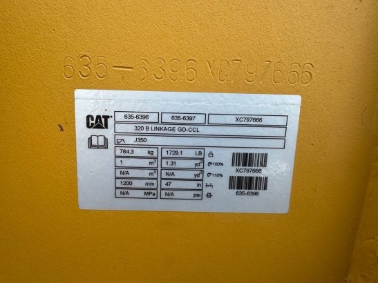 CAT 320 bucket OM 33 2025 1 image 7