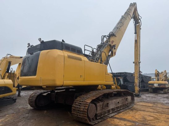 CAT 352 FL UHD 30m boom incl normal boom 352 FL UHD 30m boom incl normal boom 2015 2 Crawler Excavators image 21