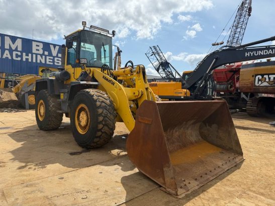 Komatsu WA 270-3 848 2003 2 Wheel Loaders image 7